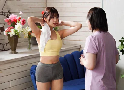 Em gái dáng chuẩn đi tập yoga và bị bất ngờ chén